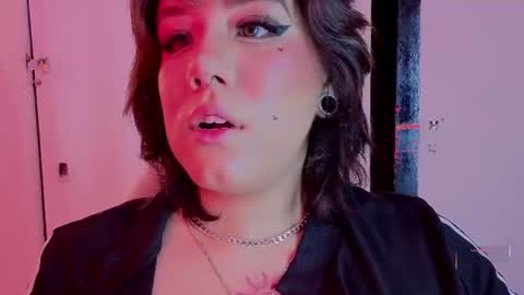Lissa  online show from June 20, 11:46 am