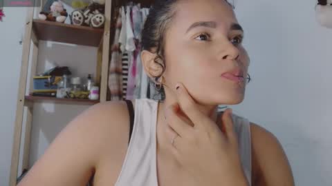  Carol - Dany  online show from January 18, 7:39 pm