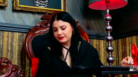 Snapshot of melissa_glow chatting on December 6, 1:55 pm Melissa online show from December 6, 1:55 pm