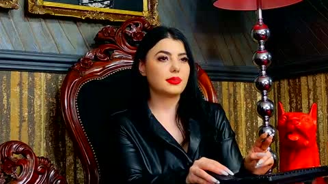 Snapshot of melissa_glow chatting on February 1, 11:43 am Melissa online show from February 1, 11:43 am