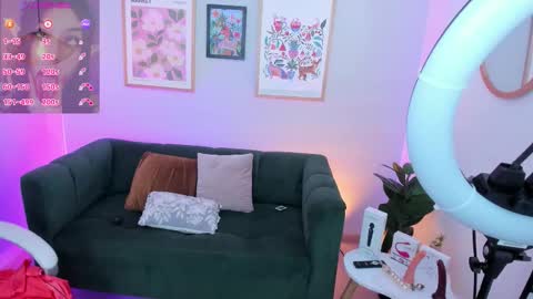 Melissa 3 online show from September 16, 7:09 am