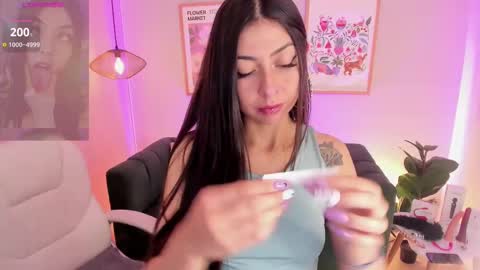 Melissa 3 online show from October 22, 5:52 am