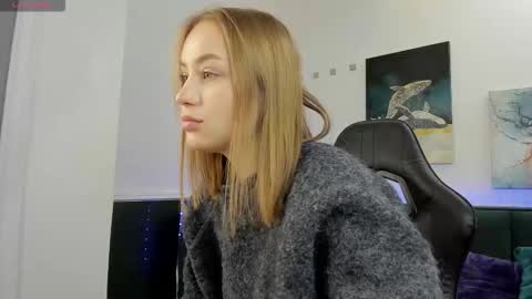 melissa_new22 online show from December 15, 12:15 am