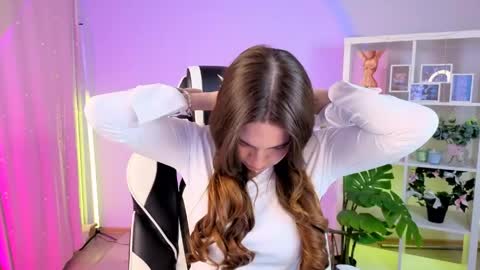 Melissa online show from May 17, 11:39 am