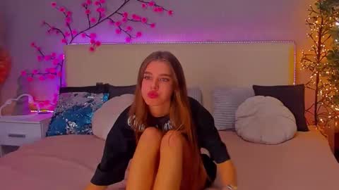 MelissaCrayzy online show from November 14, 7:40 am