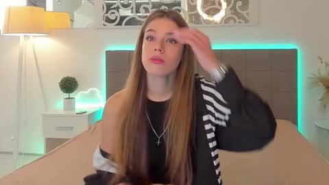 MelissaCrayzy online show from April 5, 5:26 am