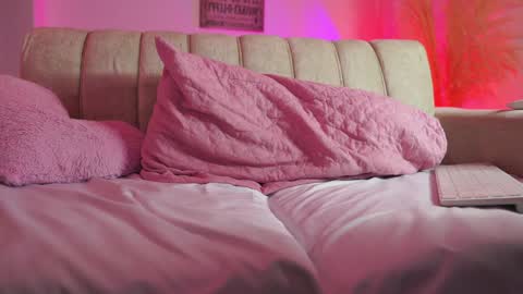 melissajones3 online show from February 6, 2:55 am