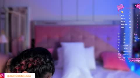 M E L I S S A  online show from February 6, 12:30 pm