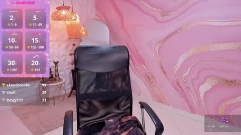 MELISSA online show from October 19, 9:32 am