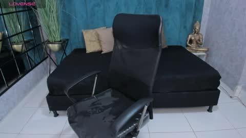 MELISSA online show from March 25, 10:05 pm