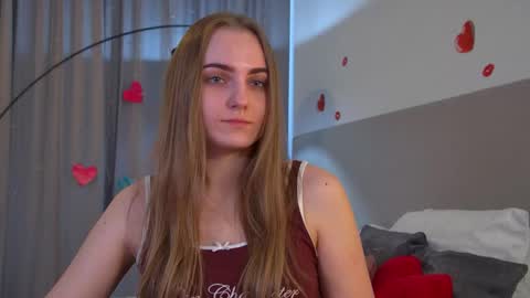 MelissaBerry online show from May 28, 8:22 am