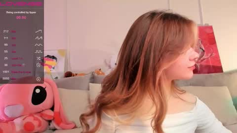 melissamiles online show from October 27, 3:49 pm