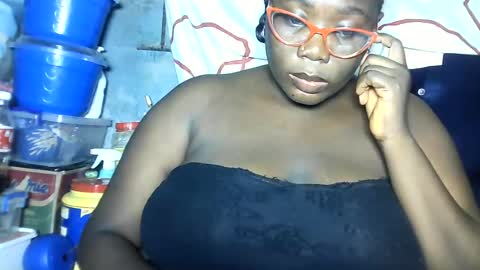 Snapshot of melissaperks chatting on June 27, 6:13 pm Melissa online show from June 27, 6:13 pm