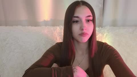 Mel online show from October 6, 4:32 am