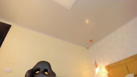 Snapshot of melissarouge chatting on April 22, 7:48 pm online show from April 22, 7:48 pm