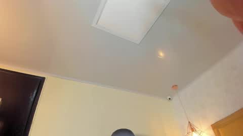 Snapshot of melissarouge chatting on May 12, 7:33 pm online show from May 12, 7:33 pm