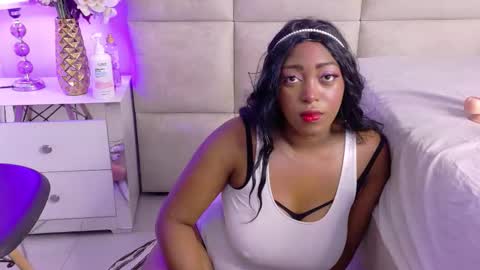 Snapshot of melissawilson_ chatting on March 19, 12:53 pm Meli online show from March 19, 12:53 pm