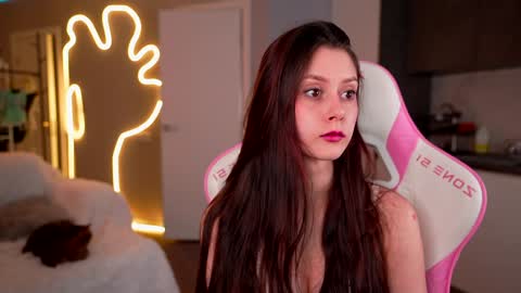 NEXT STREAM  in 7  3gmt---  online show from October 2, 3:08 pm