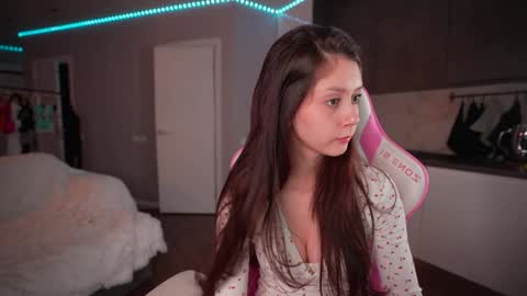 NEXT STREAM  in 7  3gmt---  online show from October 21, 2:40 pm