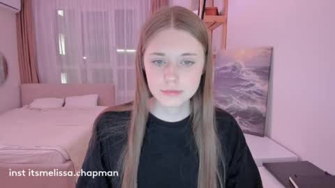 Snapshot of melissssa_bloom chatting on April 26, 8:28 pm Melissa online show from April 26, 8:28 pm