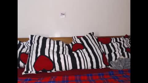 Snapshot of mellanin_pretty_ chatting on January 12, 4:52 am . online show from January 12, 4:52 am