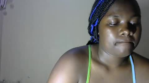 mell online show from December 14, 6:52 pm