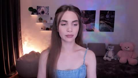 Snapshot of mellifluoustess chatting on September 21, 11:39 pm Tessa online show from September 21, 11:39 pm