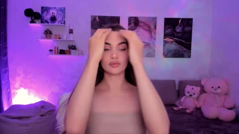 Snapshot of mellifluoustess chatting on January 9, 9:49 pm Tessa online show from January 9, 9:49 pm