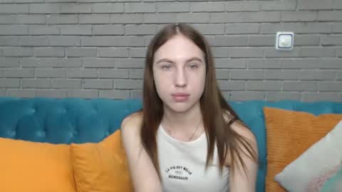 Snapshot of mellingi chatting on September 12, 5:29 am mellingi online show from September 12, 5:29 am
