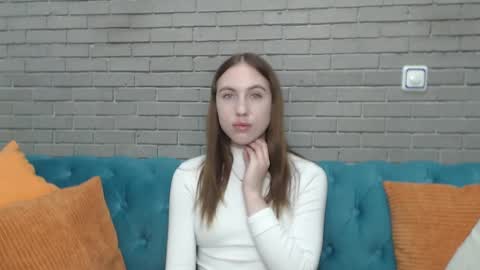 Snapshot of mellingi chatting on September 18, 5:09 am mellingi online show from September 18, 5:09 am
