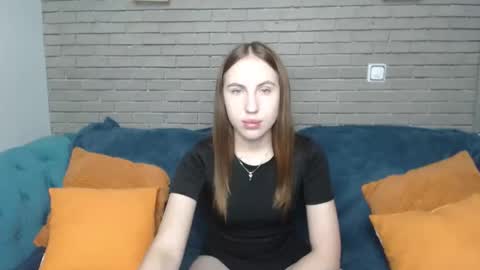 Snapshot of mellingi chatting on October 11, 4:55 am mellingi online show from October 11, 4:55 am