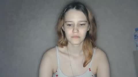 Snapshot of mellisamaxwell chatting on May 6, 4:56 pm Mellisa online show from May 6, 4:56 pm