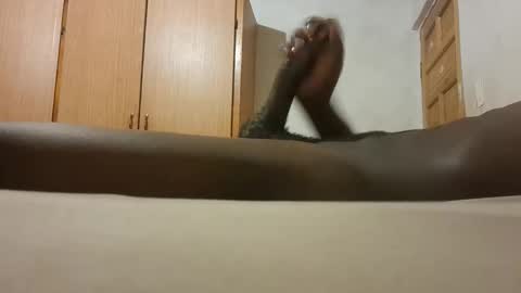 Snapshot of mello_sins chatting on February 28, 5:41 am mello_sins online show from February 28, 5:41 am