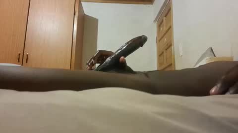 Snapshot of mello_sins chatting on March 6, 9:55 pm mello_sins online show from March 6, 9:55 pm