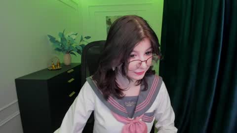 mellsawertyq online show from September 23, 11:24 am