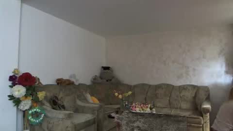 Melly online show from April 13, 7:36 am