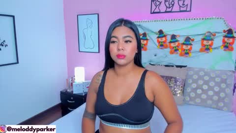 Snapshot of meloddy_parkerr_ chatting on October 22, 4:35 am MELODDY PARKERR online show from October 22, 4:35 am
