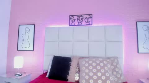 MELODDY PARKERR online show from April 21, 12:11 pm