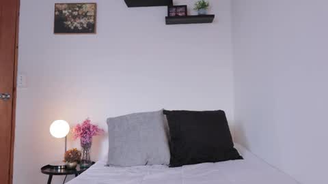 Meloddy online show from March 24, 3:39 pm