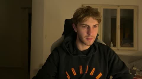 Melodicass online show from November 9, 10:52 pm