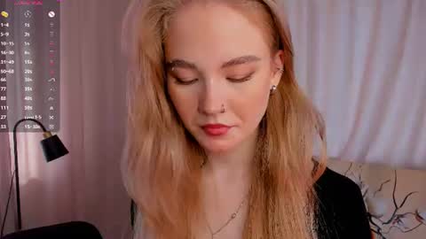 Snapshot of melodievejar chatting on July 7, 4:26 am melodievejar online show from July 7, 4:26 am