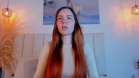 Snapshot of melody_blake16 chatting on December 17, 11:05 am online show from December 17, 11:05 am