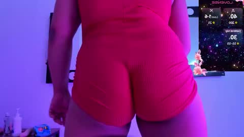 Snapshot of melody_campbell chatting on February 20, 3:45 pm melody_campbell online show from February 20, 3:45 pm