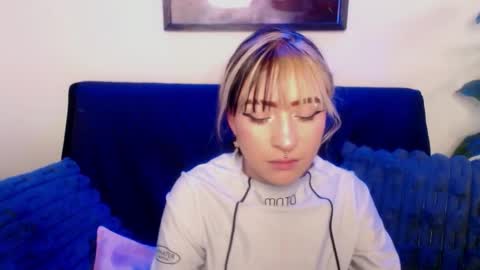 MELODY  online show from April 4, 7:44 pm