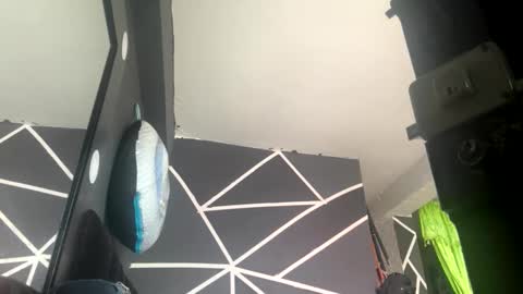 melodysnow online show from December 16, 6:35 pm