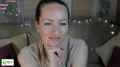 Melody My schedule this week  Wednesday Thursday Sunday online show from October 23, 2:27 pm