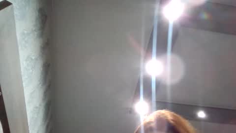 MelyShine online show from January 13, 2:22 pm