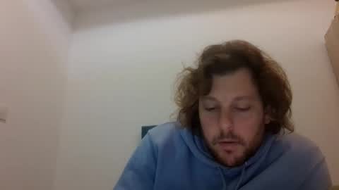 memo20cm online show from March 3, 8:37 pm