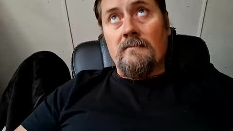 men10_12_1983 online show from September 12, 8:14 am