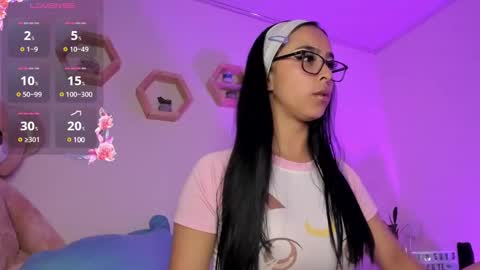 Snapshot of mencia_sharmaa chatting on February 25, 3:52 am Menca of your love online show from February 25, 3:52 am